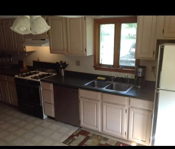 115 Hammond St — Photo 6