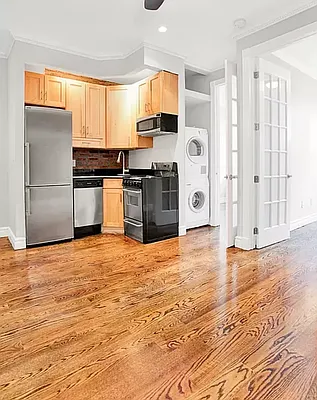 Rented by REAL New York | media 6