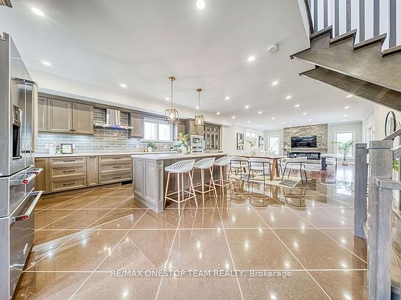 4th image of 95 Sciberras Rd