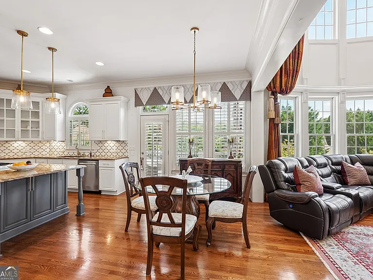 103 Century Park Pl — Photo 15
