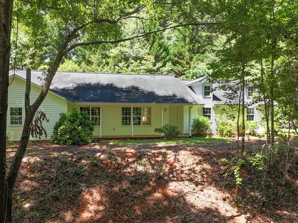 253 Industrial Blvd, Toccoa, GA 30577