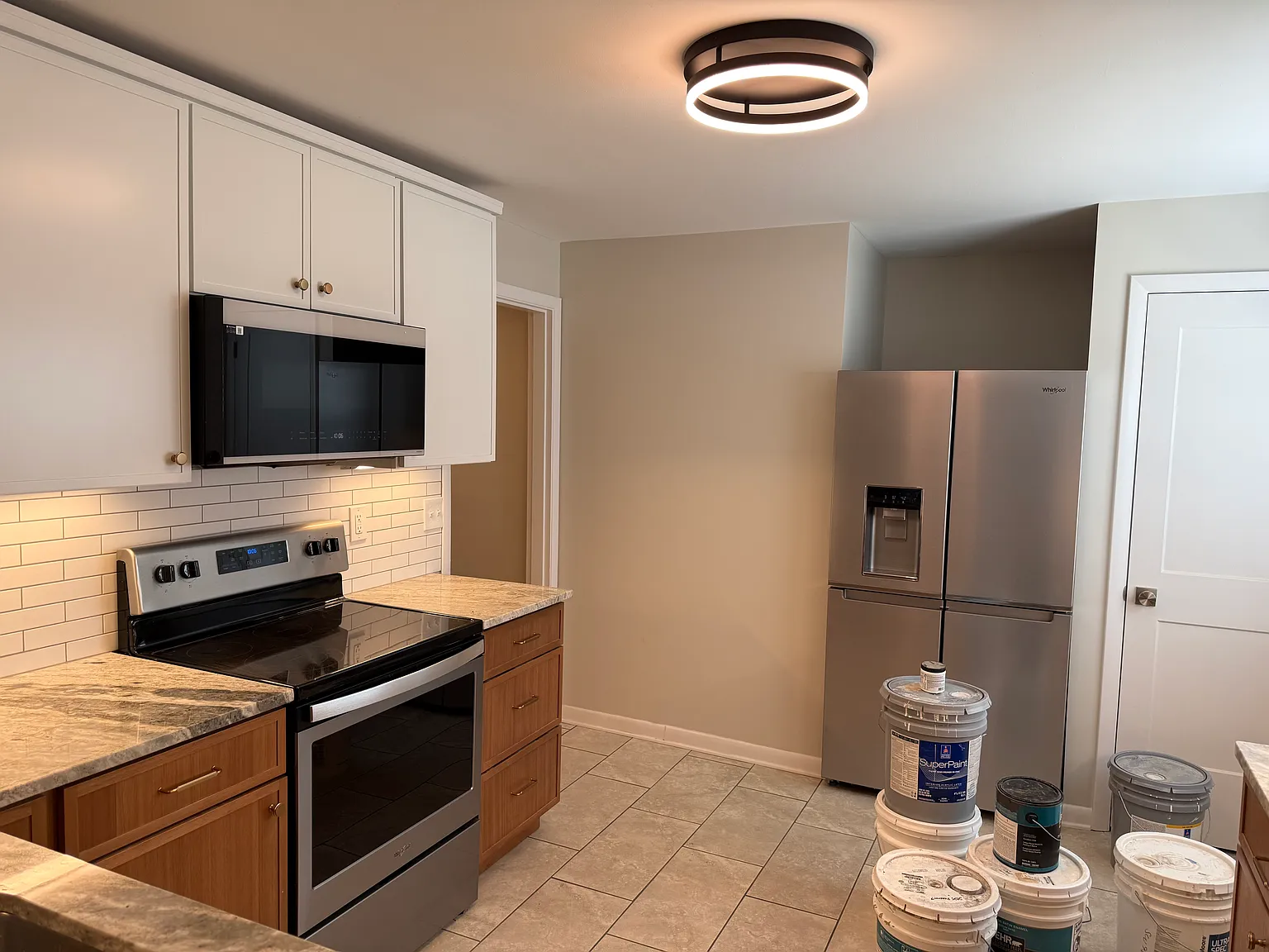 3 bed, 1603 sqft, $1,920 — Photo 3