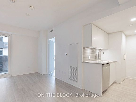 3rd image of 500 Wilson Ave #620