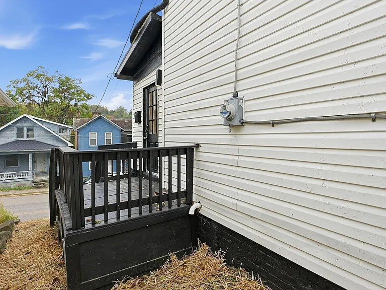 1041 Market St — Photo 31