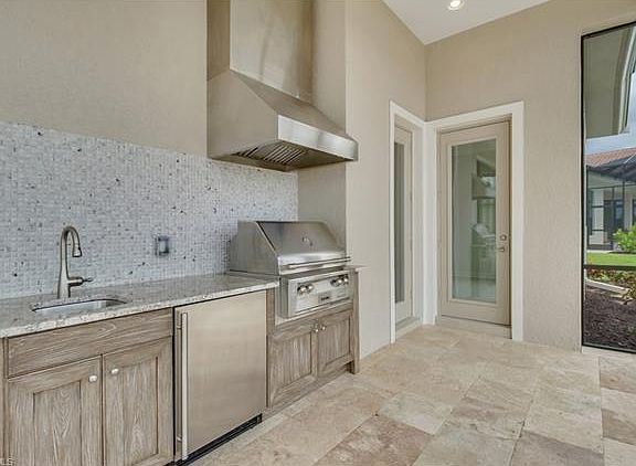 2nd image of 9129 Esplanade Blvd