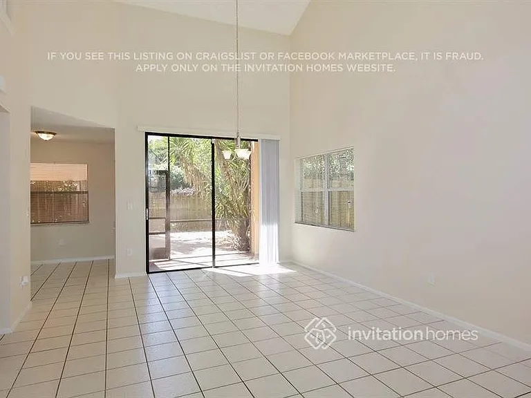 6998 Dearborn Pl — Photo 4