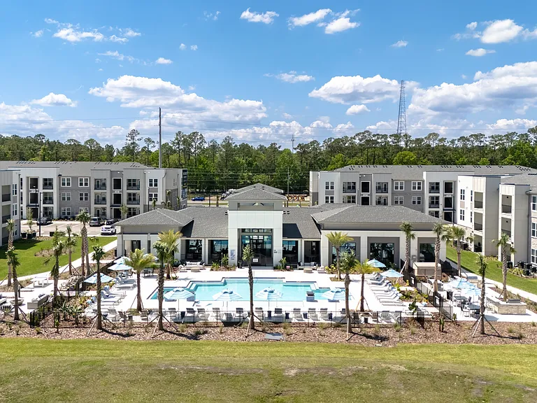 The Pointe at Davis Creek — Photo 31
