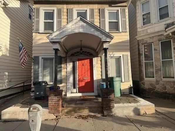 243 E Broad St APT 4, Tamaqua, PA 18252