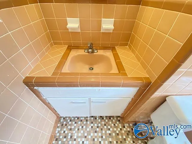 2519 Birchfield St NW — Photo 16