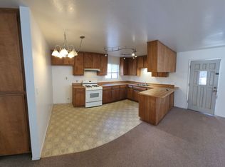 686 Air Park Dr, Oceano, CA 93445