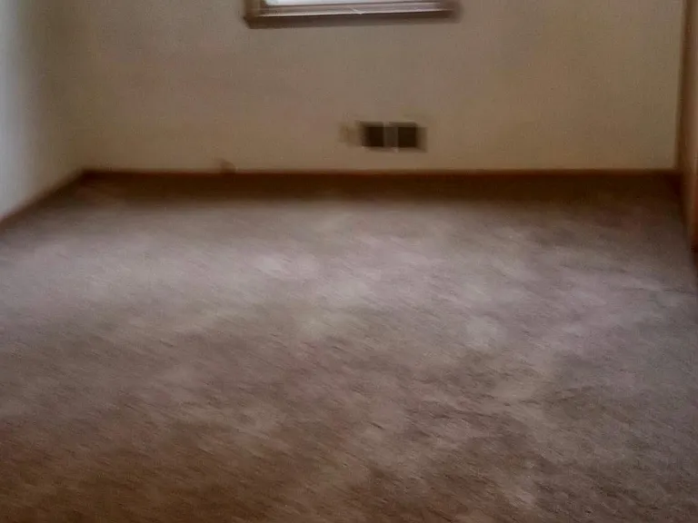 1300 S Blauvelt Ave — Photo 10