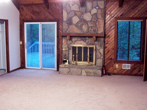 Great Room - Stone FPLC