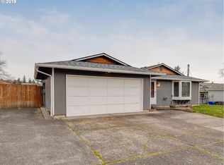 1631 SW Birdsdale Ct, Gresham, OR 97080