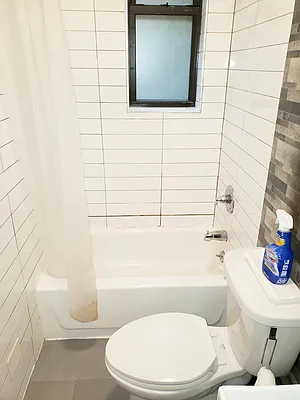 Rented by Signature Property Realty | media 26