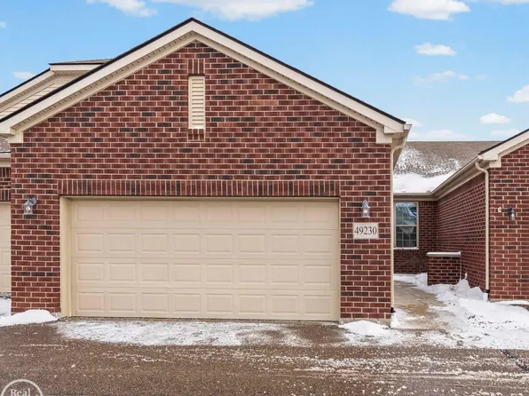 49230 Hanna Ct, Macomb, MI 48042