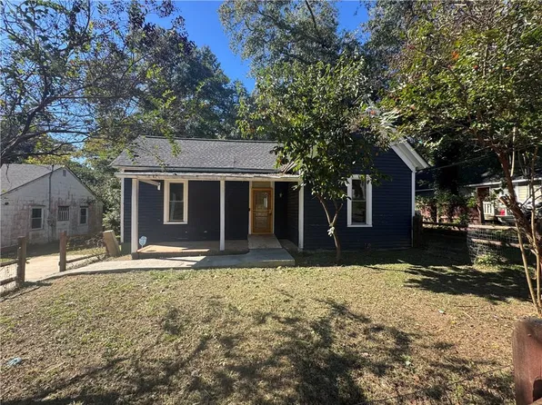 315 N 14th St, Griffin, GA 30223