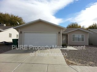 200 Valle Vista Dr, Farmington, NM 87401