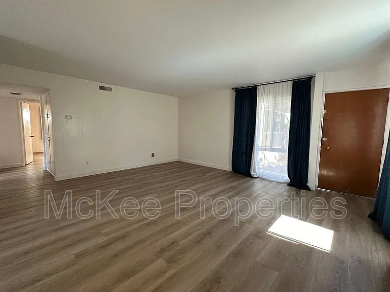2 bed, 2.0 bath, $3,375 — Photo 1
