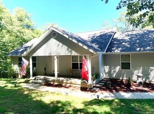 264 Meadowview Rd, Galena, MO 65656