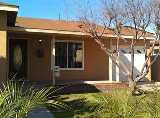 915 N Philadelphia St, Anaheim, CA 92805
