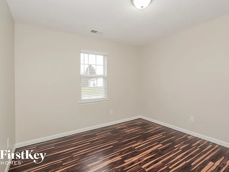 6265 Goldenfield Dr — Photo 12