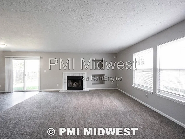 11550 Signet Ln — Photo 4