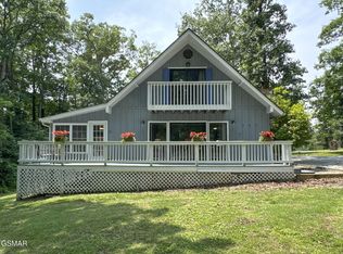 915 Leisure Ln, Sevierville, TN 37876