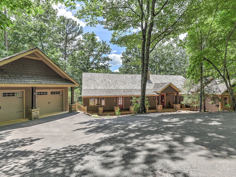 1st image of 369 Indian Pipe Dr