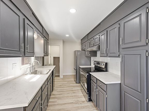 5th image of 8218 Nicollet Ave S