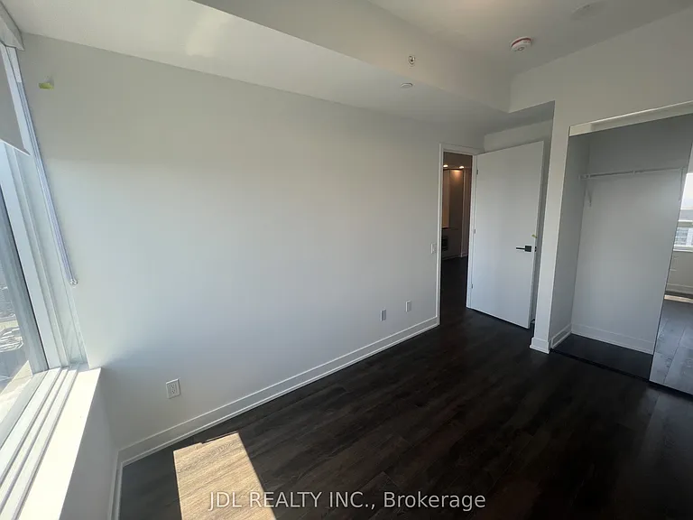 609 Sherbourne St #4701 — Photo 8