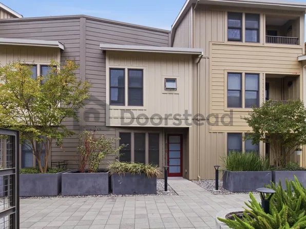 890 Altaire Walk #890, Palo Alto, CA 94303