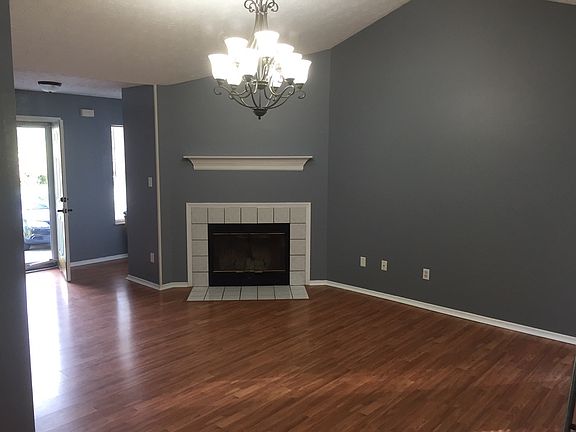 3rd image of 5521 Kalispell Way