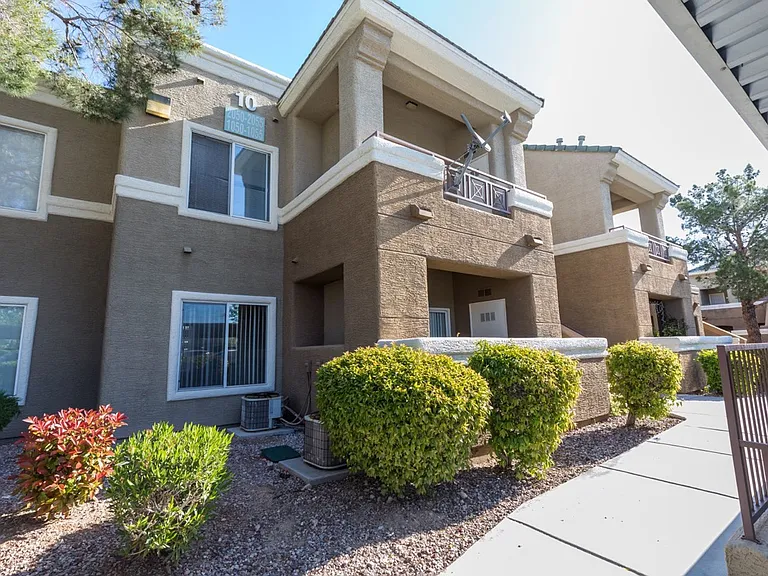 8070 W Russell Rd #1051 — Photo 1