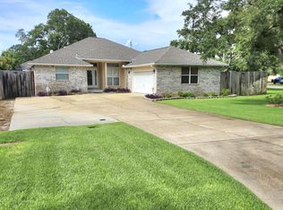 107 1st Ave, Shalimar, FL 32579