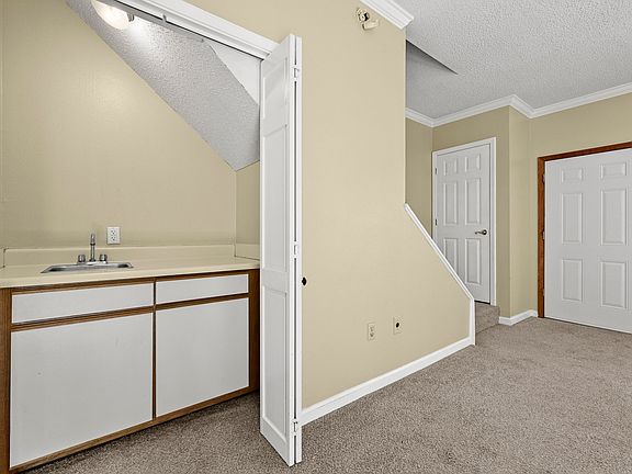 4th image of 5387 Rosedown Ct #107