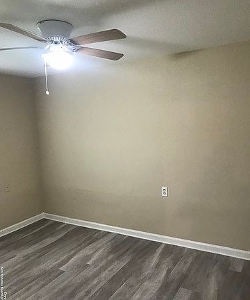 5th image of 8142 Glen Mont Dr #2