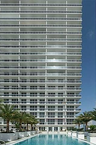 1st image of 600 Ne 27 St #2703