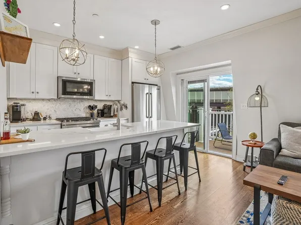 31 Brighton St Unit 3, Charlestown, MA 02129