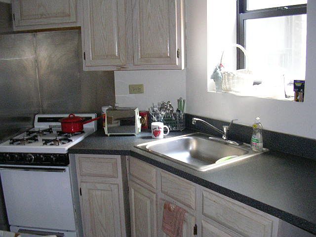 1st image of 462 E 115th St APT 4A