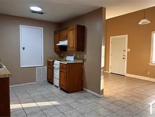 3513 Glenda Ave #4 — Photo 6