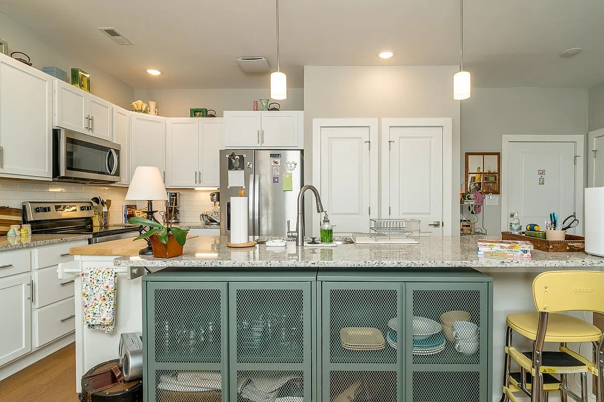 1559 Crownpoint Dr — Photo 3
