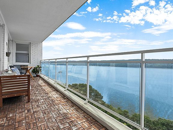 3rd image of 2575 Palisade Ave #11GH