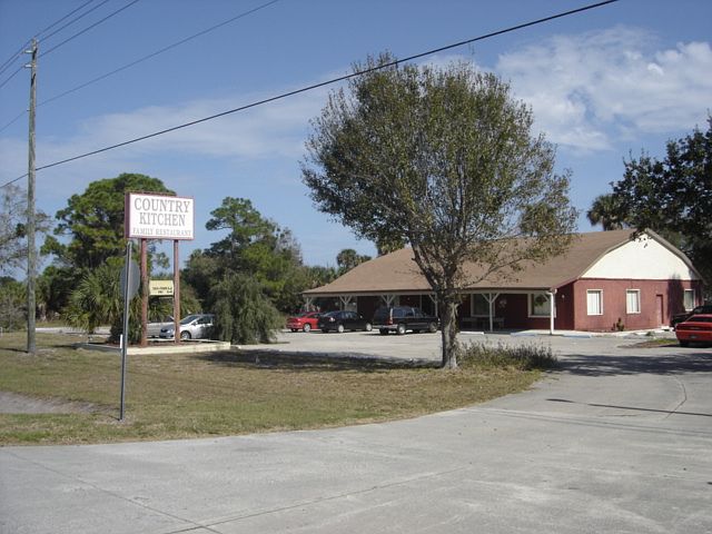 2nd image of 741 N Us Highway 1