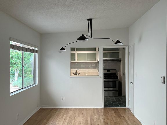 3rd image of 11825 Laurelwood Dr #8