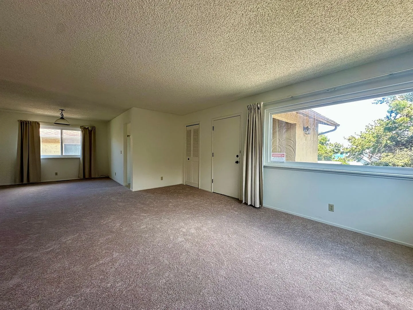 701 Pine Street — Photo 4