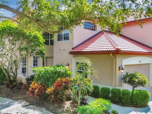 7365 REGINA ROYALE BLVD #10, SARASOTA, FL 34238