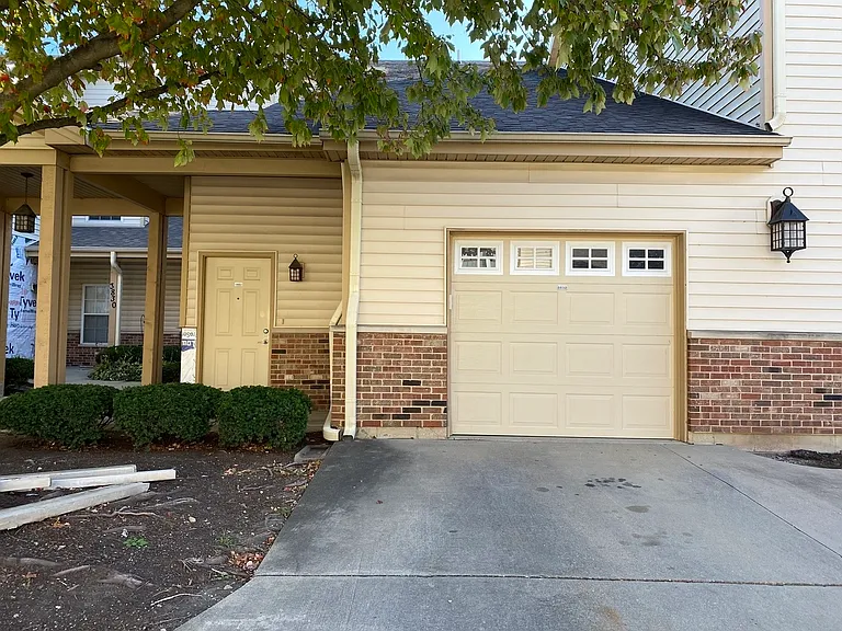 3832 Thornhill Cir — Photo 13