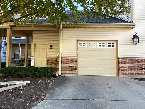 3832 Thornhill Cir Photo 1 3832 Thornhill Cir Photo 1