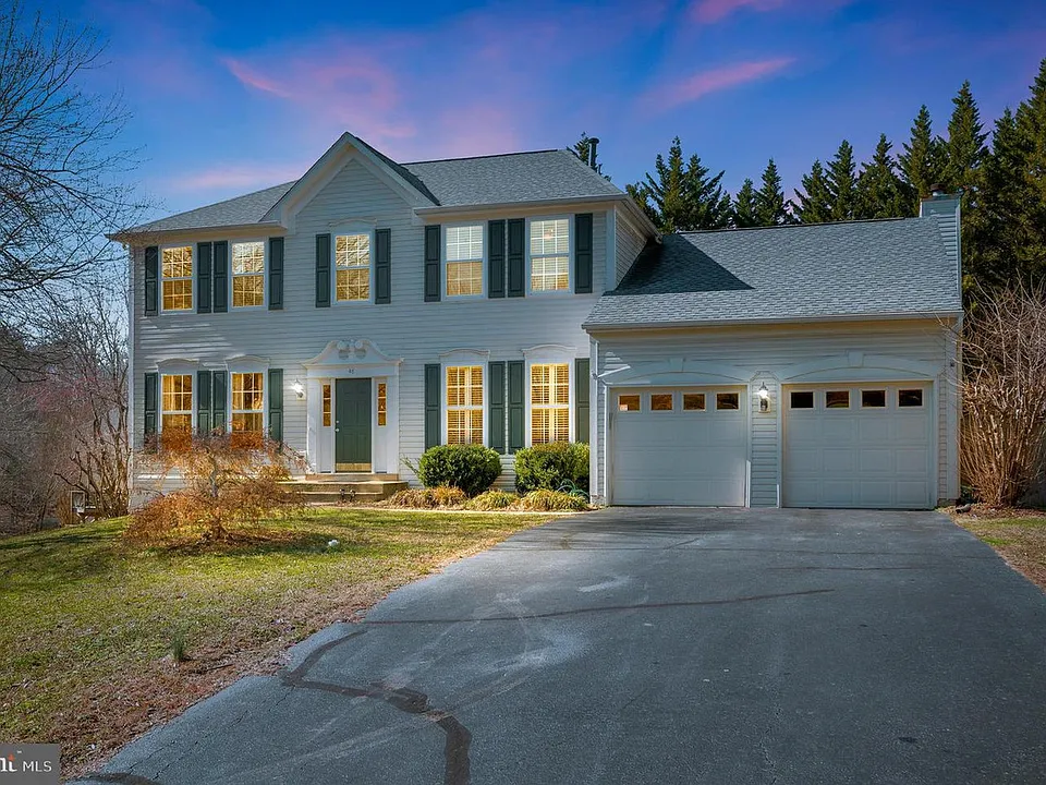 48 Savannah Ct