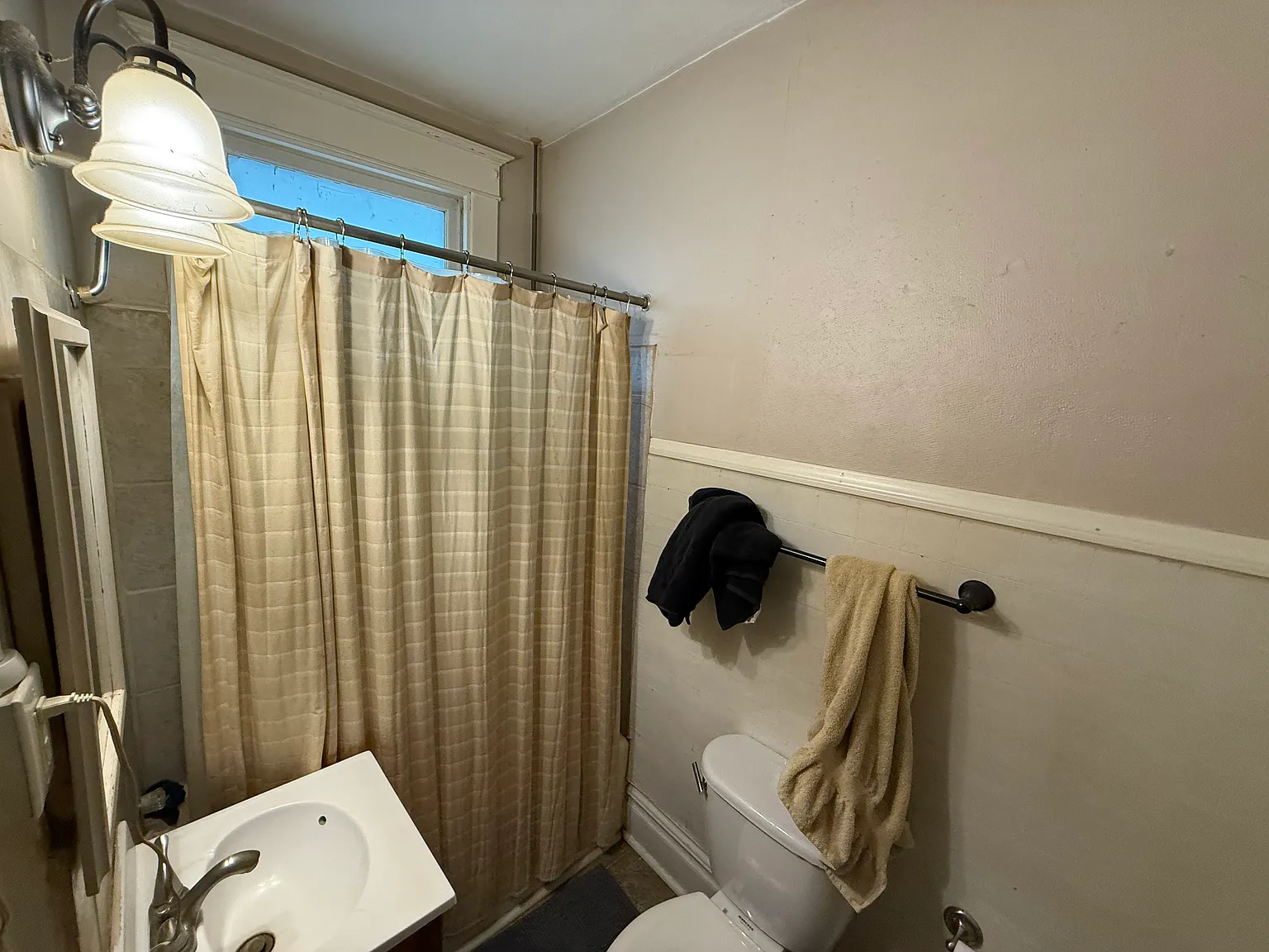 2 bed, $1,250 — Photo 2